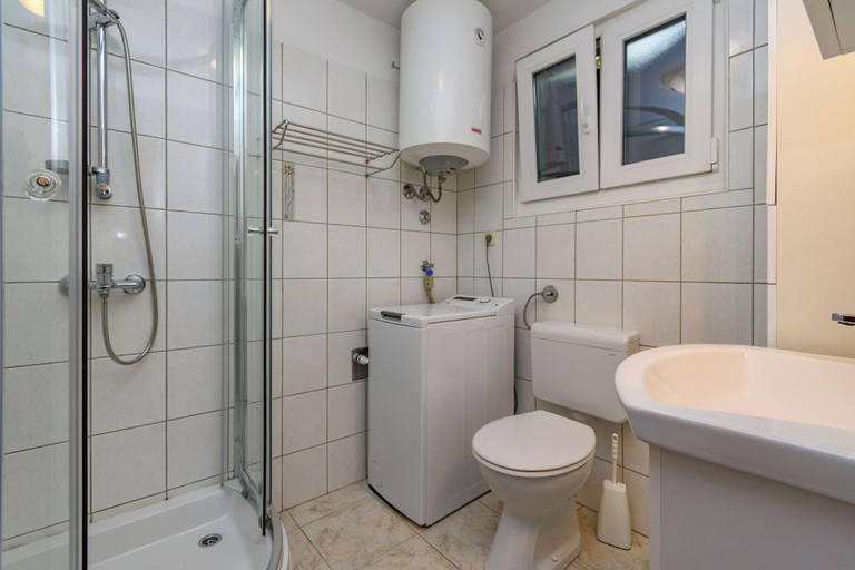 Bathroom 2, Apartments Steps From the Sea, Senj