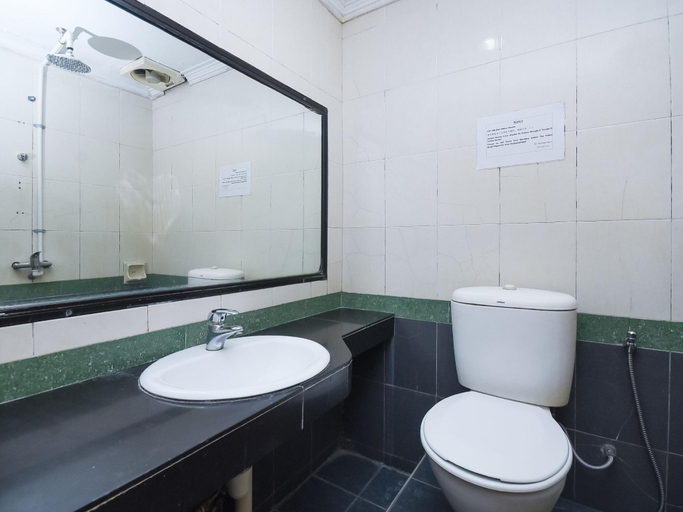 Bathroom, COSY INN, Miri