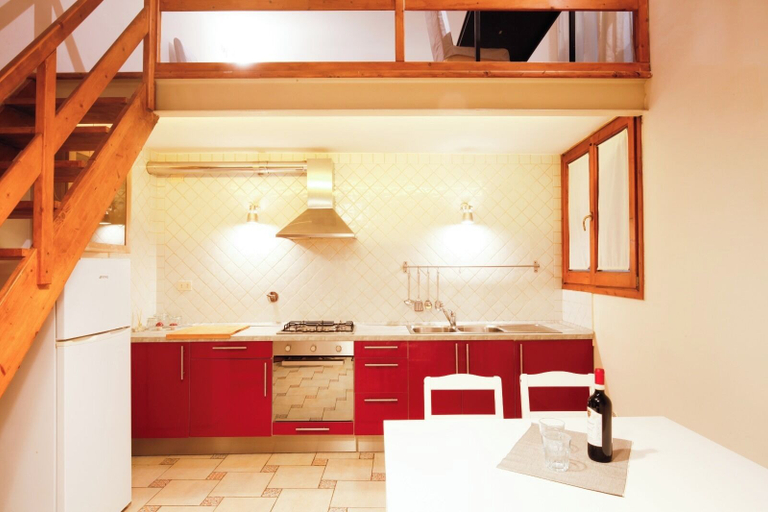 Private kitchen 2, Elegant 2BR Apartment, Florence