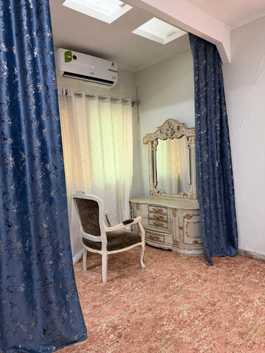 Bedroom 3, Lal lodges Family Apartment, Islamabad