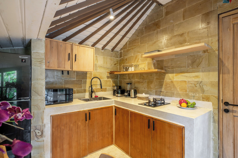 Private kitchen 4, Orchid Garden Villa, Gianyar