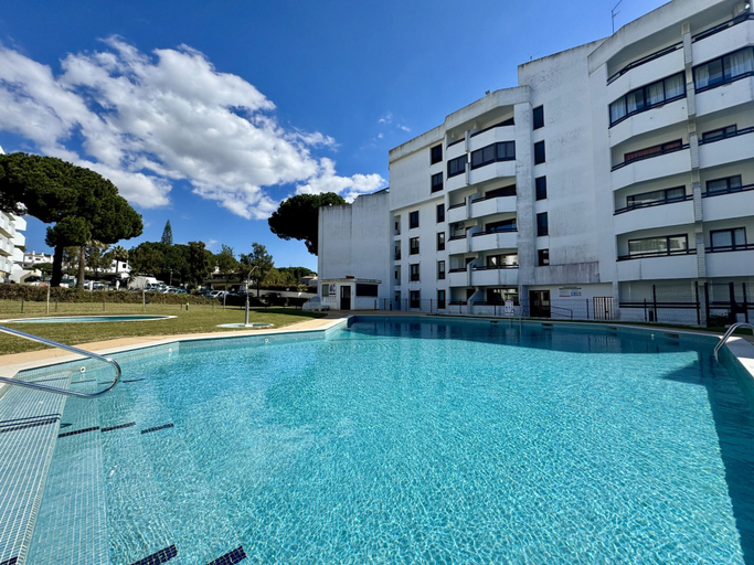 Pool 4, Vilamoura Charming 3 With Pool by Homing, Loulé
