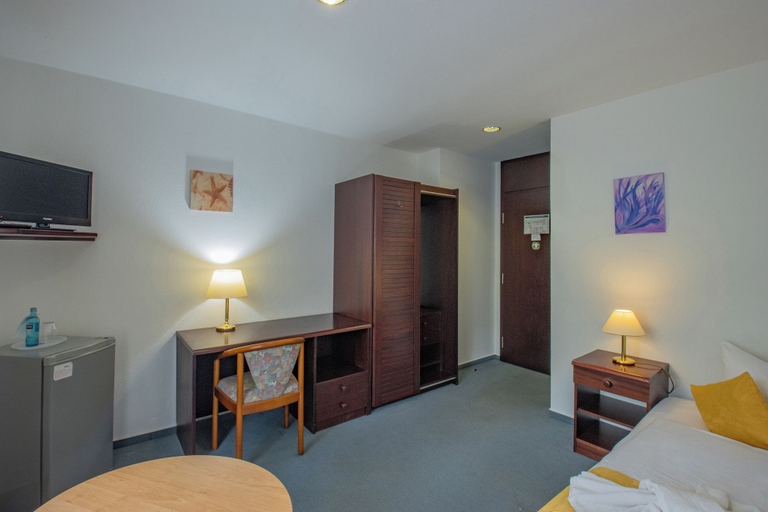 Bedroom 3, Hotel Garni Zwickau Mosel, Zwickau