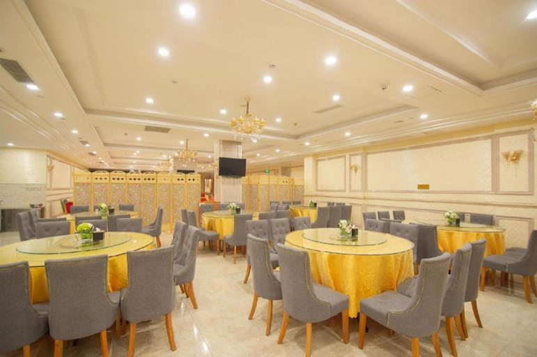 Food & Drinks 4, Vienna International Liangjiang Xingfu Square, Chongqing