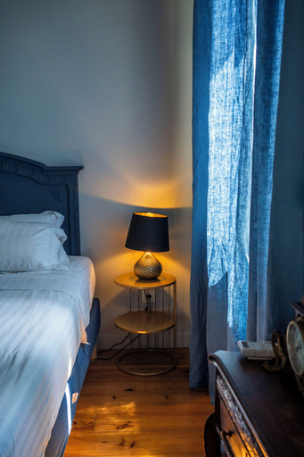 Room 3, Maison Bacchus 31, Haute-Garonne