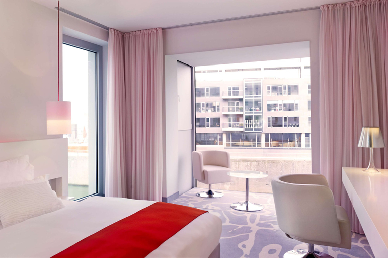 Bedroom 5, art'otel Cologne, Köln