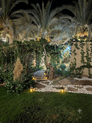 Property grounds 4, Mezorin, Siwa