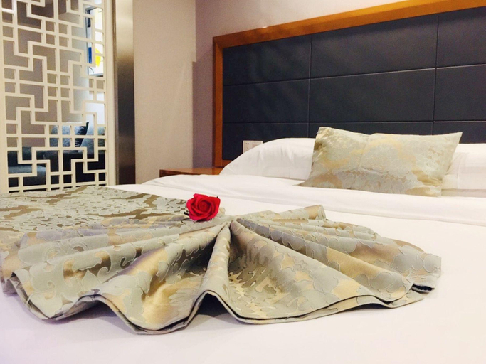 Bedroom 2, Xincheng Hotel (Splashing Water Square Branch), Xishuangbanna Dai