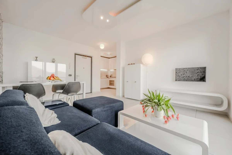 Others 4, Stunning 1 bed Lake Maggiore Apartment, Varese