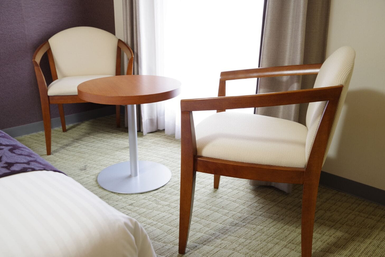 Bedroom 4, Hotel Hokke Club Osaka, Osaka