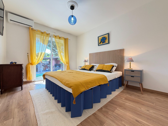 Room 2, Charming Villa for 6 in Agde, Hérault