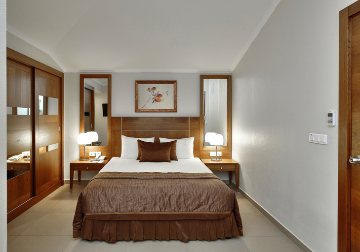 Bedroom 4, Sunis Elita Beach Resort, Manavgat