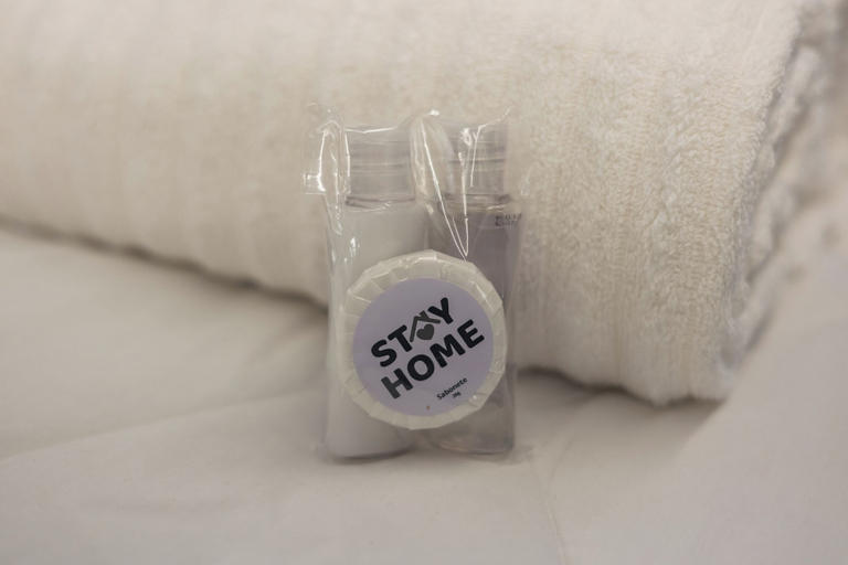 Bathroom amenities, StayHome Oscar Itaim - Premium Balcony, São Paulo