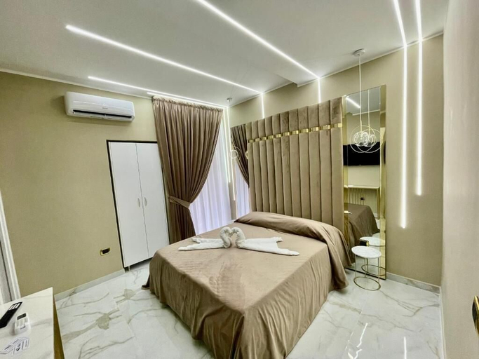 Bedroom 2, Al Binario di Napoli, Napoli