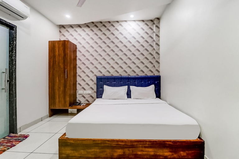 Bedroom 3, Treebo Trend City Inn Amritsar , Amritsar