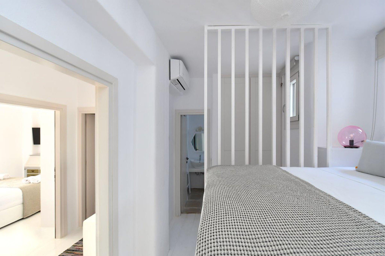 Others 3, Luxury Paros Villa Villa Akaste Beautiful Serene Glisidia, South Aegean