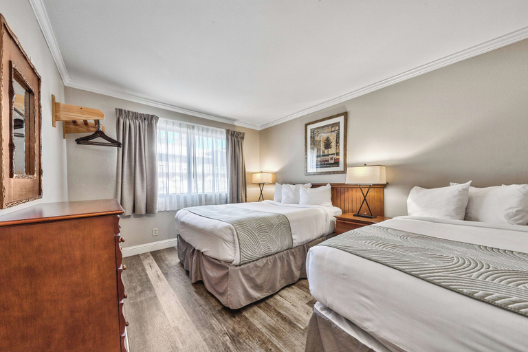 Bedroom 4, Forest Suites Resort at Heavenly Village, El Dorado
