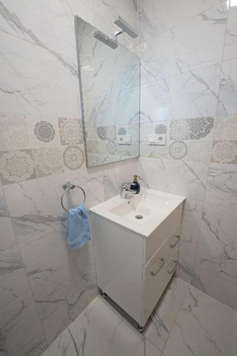 Bathroom 4, Apartment Hope, Zmijavci