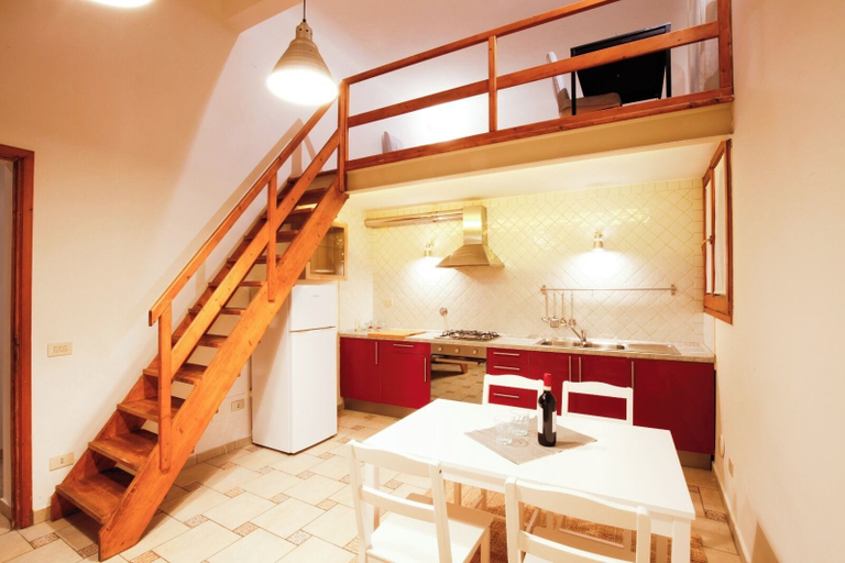Private kitchen 5, Elegant 2BR Apartment, Florence