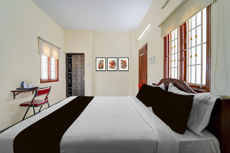 Room 4, Classic Prathyangira Sakthi, Madurai