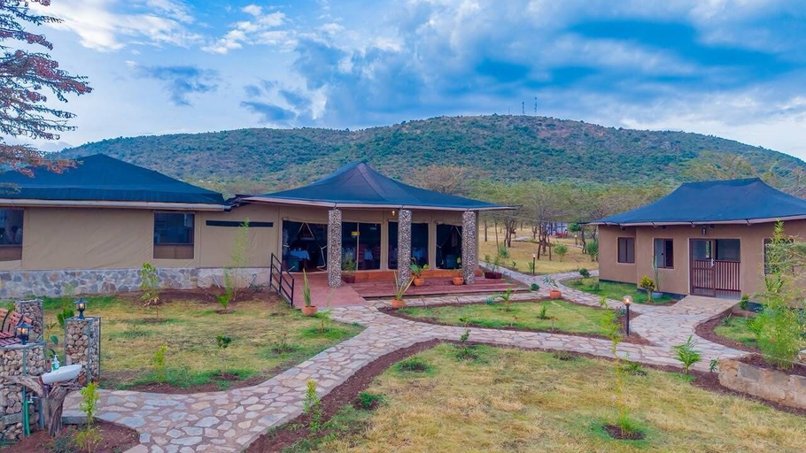 Exterior, Oltukai Mara Camp, Narok West