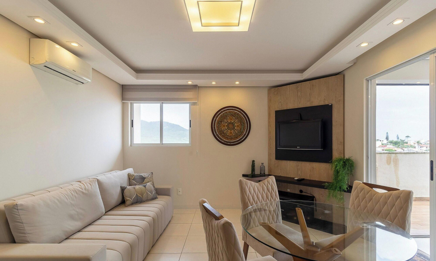 Living area 4, Apart w/ Gourmet Area 240m From the Beach Cac0301, Florianopolis