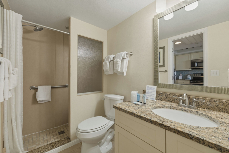 Bathroom 5, Hollywood Beach Tower, Broward
