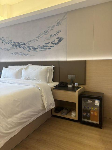 Bedroom 2, Jinlong Hotel, Shaoyang