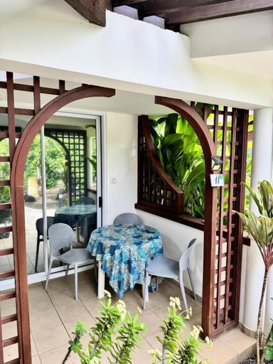 Outdoor dining 3, Le Relais Fenua