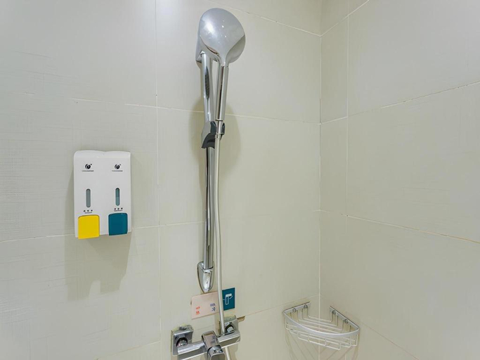 Bathroom 2, City Comfort Inn Guangzhou Tianhetang Xiajunjing Garden, Guangzhou