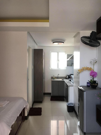 Bedroom 2, JDH Hotel Apartment, Manila City