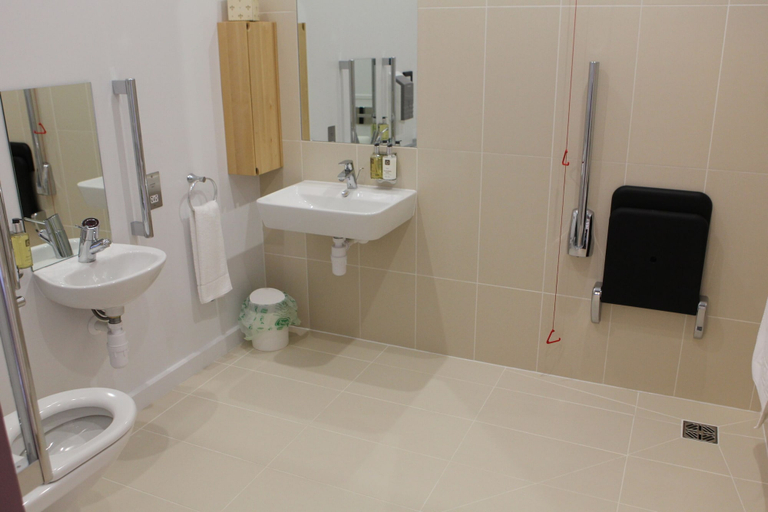 Bathroom, The Compasses Inn, Essex