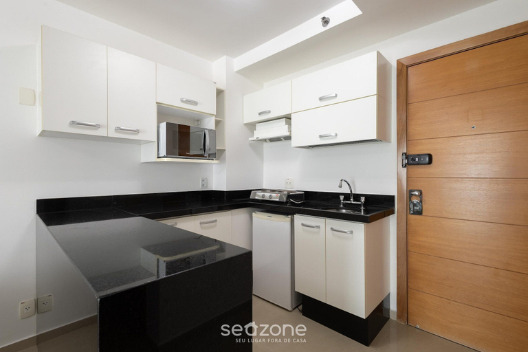 Private kitchen 2, Condo apt w/ Pool in Asa Norte Bhy1704, Brasília