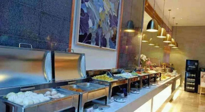 Food & Drinks 4, Lavande Hotel Nujiangzhou, Nujiang Lisu
