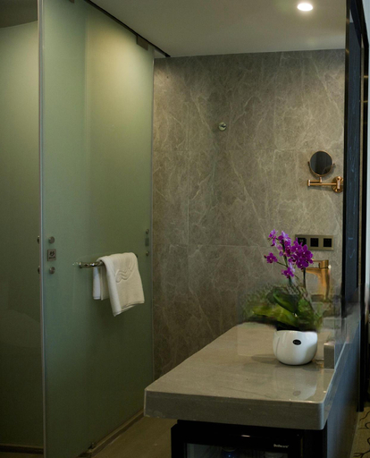Bathroom, Jingjiang International Hotel, Taizhou
