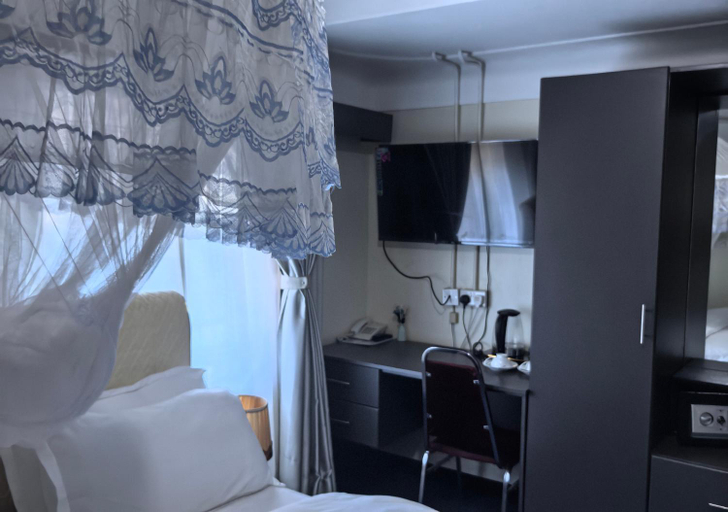 5, Kaa Highway Hotel Mukono, Mukono