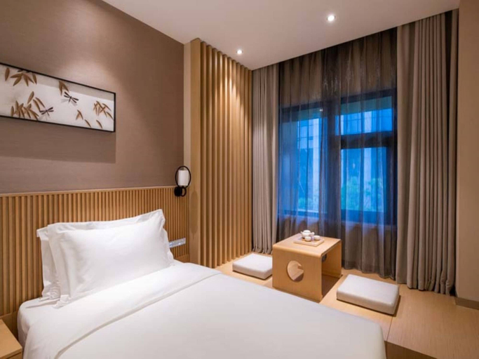 Room 4, Crystal Hotel Beijing Tiananmen WFJ, Beijing