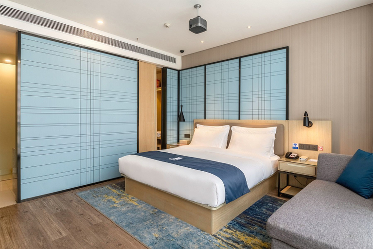 Bedroom 2, Echarm Hotel Kunming Railway Station Huancheng South Road Metro Station, Kunming