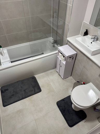 Bathroom 4, Apartment in Botanical Gardens, Old Trafford, Manchester