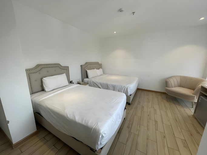 Bedroom 2, RHM Hotel, Da Nang