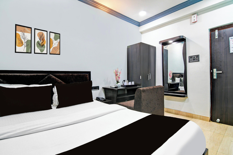 Room 5, Collection O Kolkata Near Dumdum Airport, North 24 Parganas