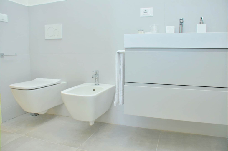 Bathroom 2, Inviting, Calm and Bright Flat Near the Beach, Venezia