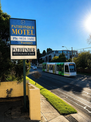 Others 5, Pathfinder Motel, Melbourne