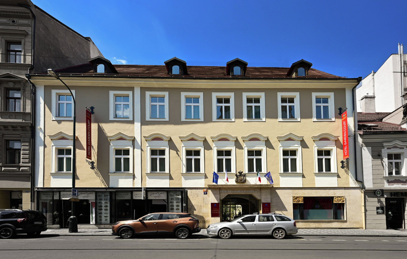 Exterior & Views 2, Hotel Garden Court, Praha 1