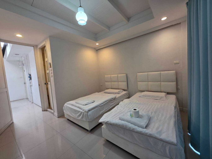 Bedroom 2, Collection O Skutan Inn, Huai Kwang