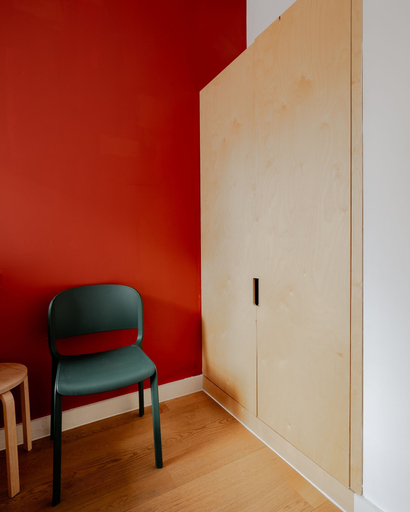 Others 5, Kensington Stay, London