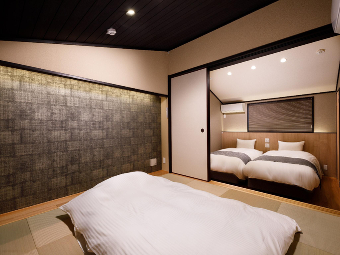 Bedroom 2, Kanade Fushimiinari Inometei, Kyoto