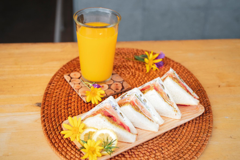 Food & Drinks 2, Bed Radio Dongmoon, Jeju