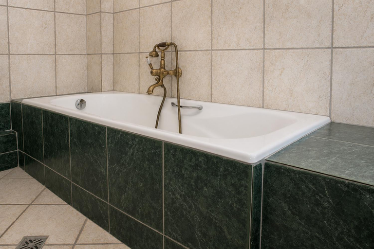 Bathroom 2, Mountain Breeze Sanctuary with View near Volos, Thessaly