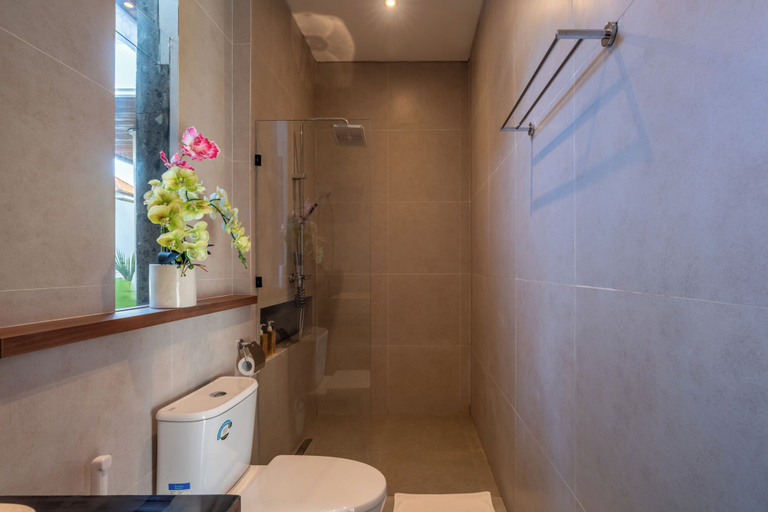 Bathroom 4, Revana Ubud Villa, Gianyar